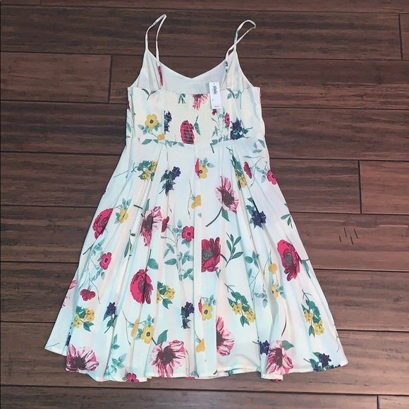 NWT. Old Navy Dress - Picture 2 of 4